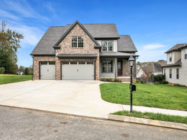 Meadowstone Dr.
