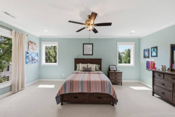 Edgewood Ln, photo 16